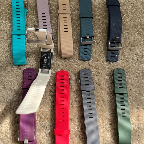 Fitbit charge 3 with watch bands - Picture 3 of 3